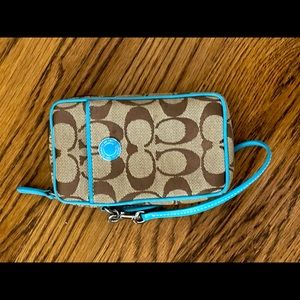 Retro Coach Wristlet